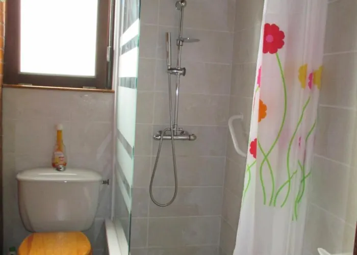 Semesterbostad Gite Habas Habas